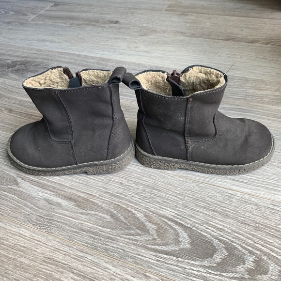 Gap brown suede Chelsea Boots - Picture 1 of 7